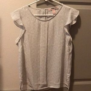 Patterned black and white blouse